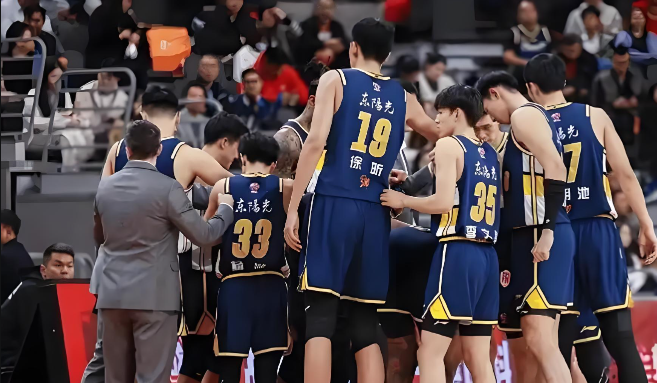 关于CBA季后赛赛程吃紧，印第安纳步行者今晚队长鼓劲，底气十足，临场指挥获称赞的信息